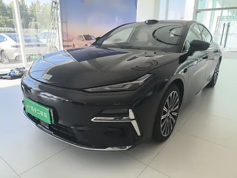 Geely Galaxy Starshine 8 2025