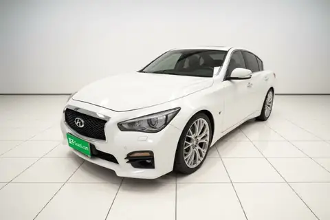 Infiniti Q50 2015