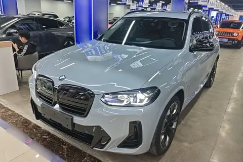 BMW iX3 2021