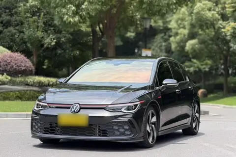 Volkswagen Golf GTI 2024