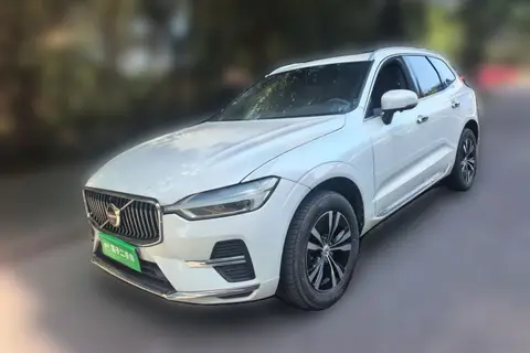 Volvo XC60 2022