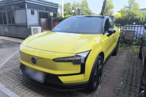 Volvo EX30 2024