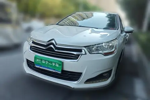 Citroën C4L 2014