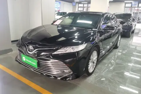 Toyota Camry 2019