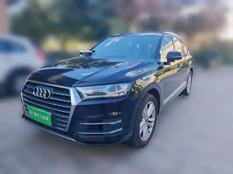 Audi Q7 2015