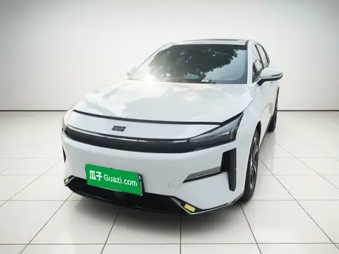 Geely Galaxy L6 2024