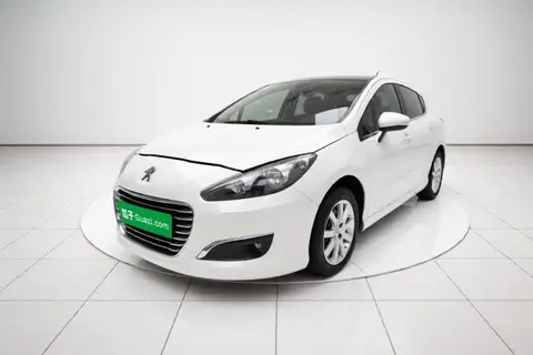Peugeot 308 2016