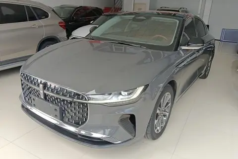 Lincoln Z 2022