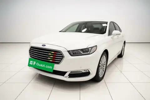 Ford Taurus 2017