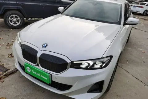 BMW i3 2025