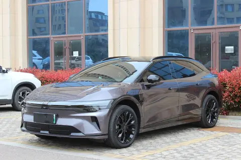 ZEEKR 007 GT 2025