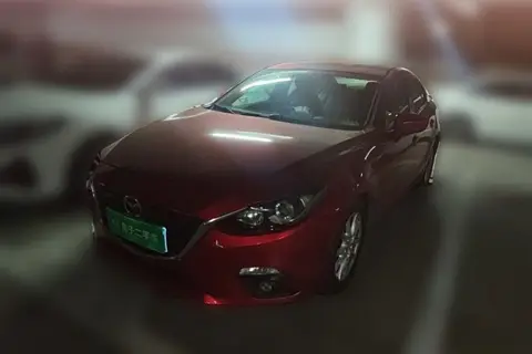 Mazda 3 Axela 2015