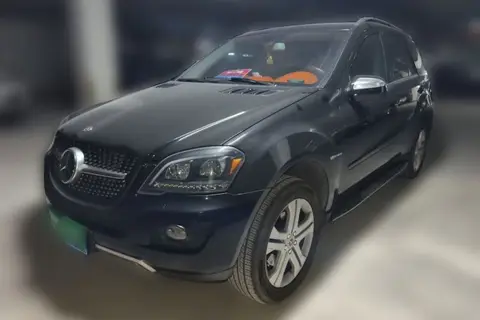 Mercedes-Benz M-Class 2009