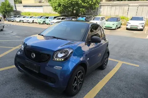smart fortwo 2018
