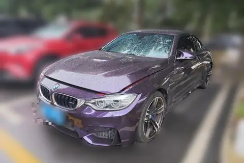 BMW M4 2015