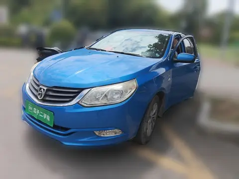 Baojun 630 2013