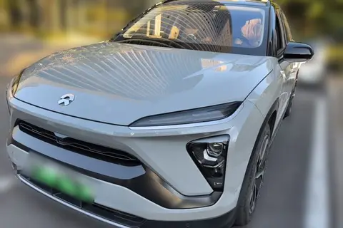 NIO ES6 2020