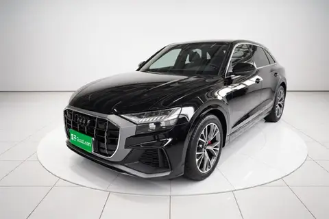 Audi Q8 2022