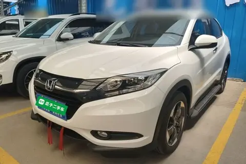 Honda Vezel 2016