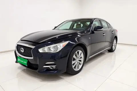 Infiniti Q50L 2015