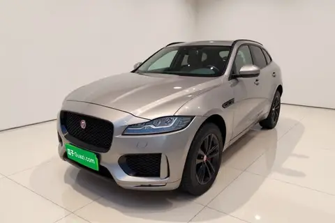 Jaguar F-PACE 2019