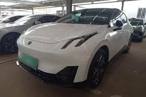 Lynk & Co Z20 2025