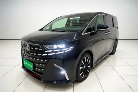 Toyota Alphard 2023