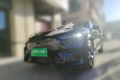 Ford Mustang Mach-E 2022