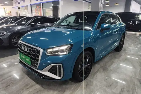 Audi Q2L 2022