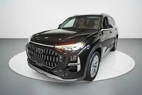 Audi Q6 2024