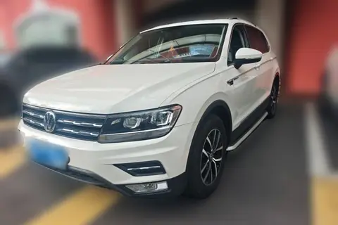 Volkswagen Tiguan L 2017