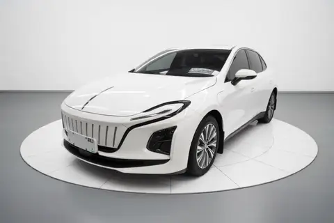 Hongqi E-QM5 2024