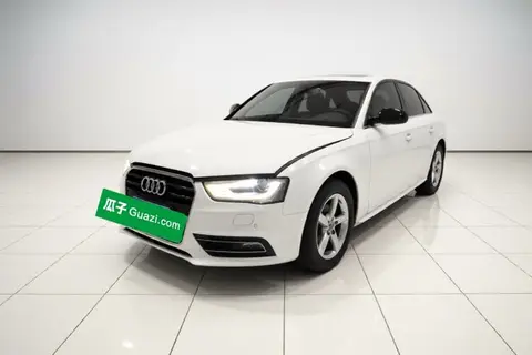 Audi A4L 2015