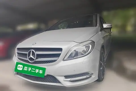 Mercedes-Benz B-Class 2012