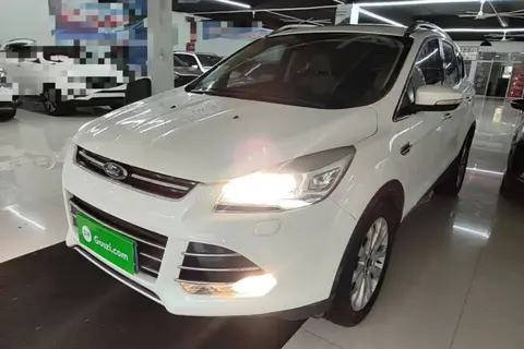 Ford Kuga 2015