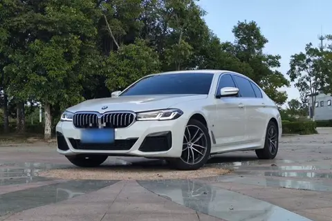 BMW 5 Series 2023