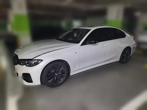 BMW 3 Series 2021