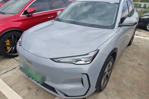 Geely E5 2025