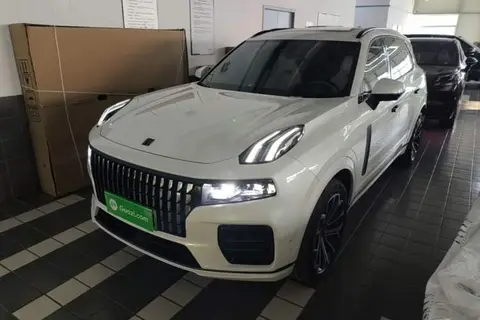 Lynk & Co 09 EM-P 2022
