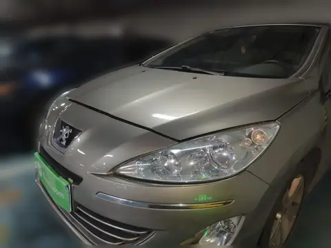 Peugeot 408 2012