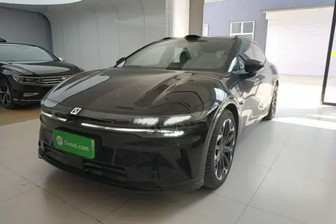 ZEEKR 007 GT 2025