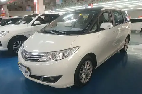 BYD M6 2015