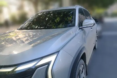 Geely Atlas 2024