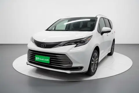 Toyota SIENNA 2024