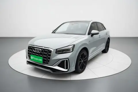 Audi Q2L 2023