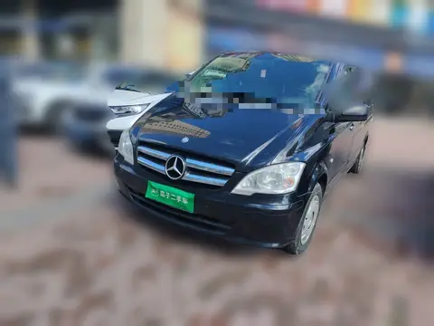 Mercedes-Benz Vito 2011