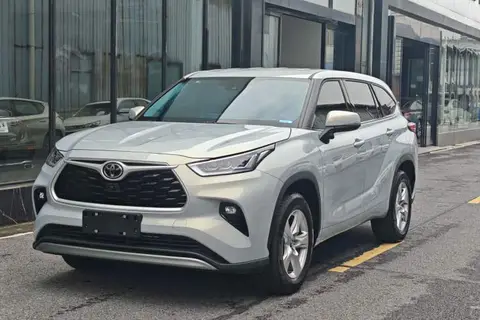 Toyota Highlander 2025
