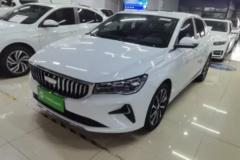 Geely Emgrand 2025