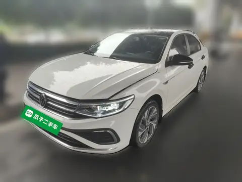 Volkswagen Bora 2024