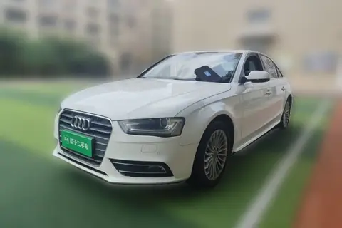 Audi A4L 2014